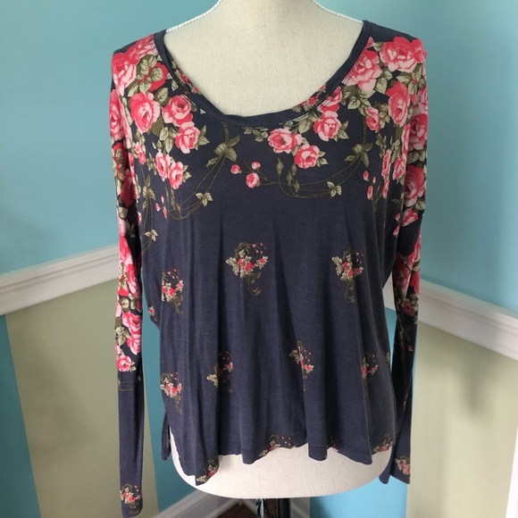 Free People Soft Floral Top - Picture 1 of 6